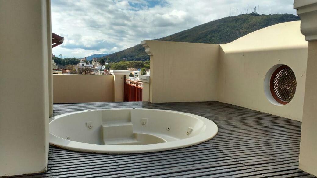 Departamento Los Pinos 萨尔塔 外观 照片